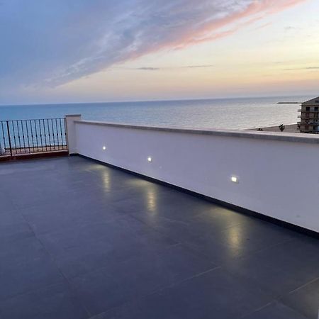 B&B Dea Gela Buitenkant foto