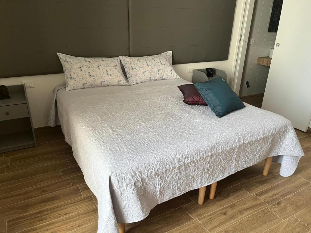 B&B Dea Gela Buitenkant foto