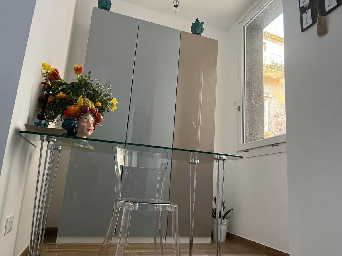B&B Dea Gela Buitenkant foto